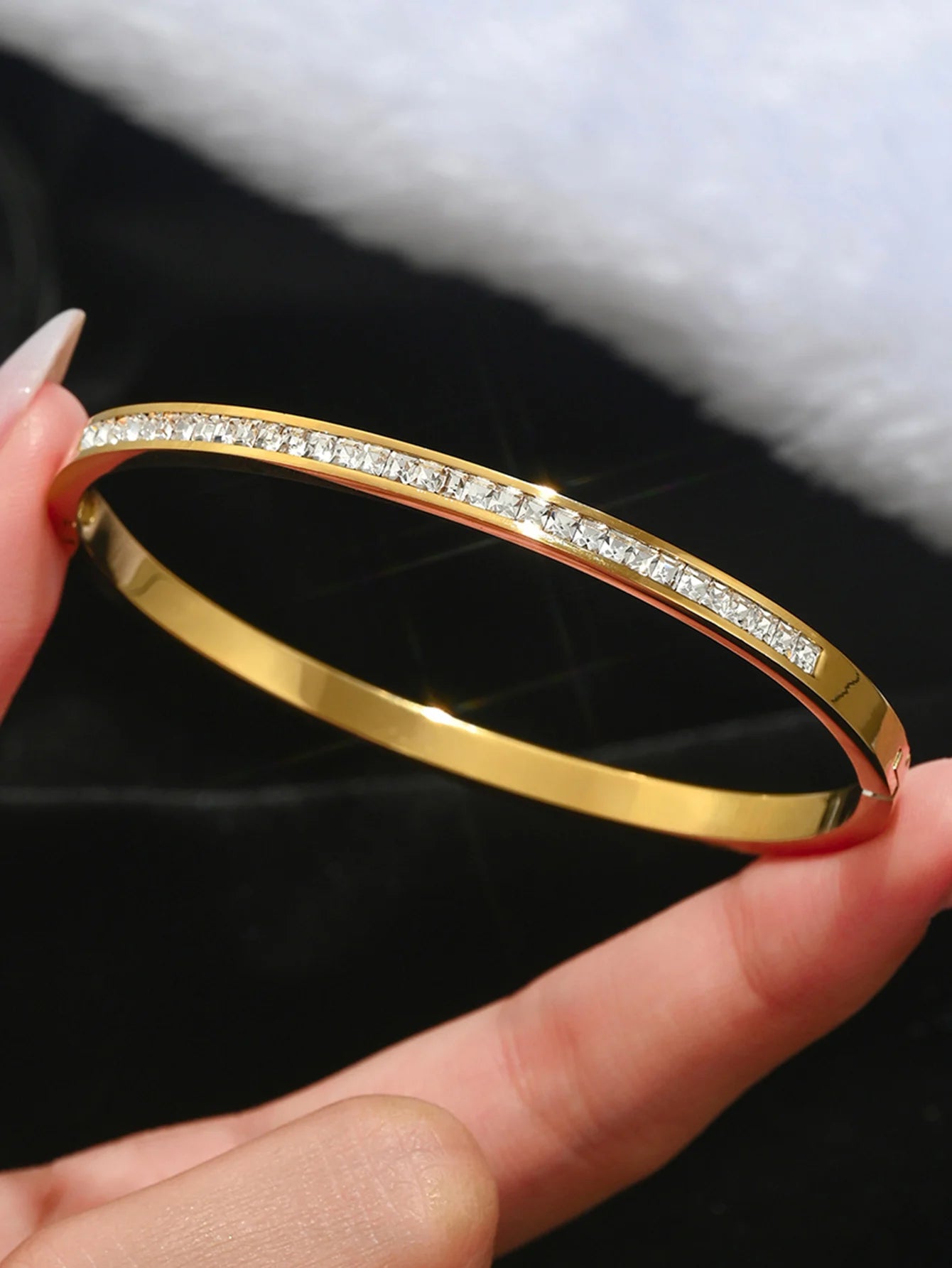 Elysian Gold Elegance Bracelet – Choose Your Perfect Shine
