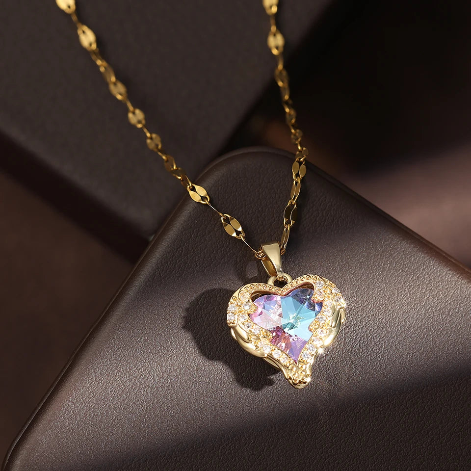 Eternal Heart Gem Necklace – The Light of Love and Elegance