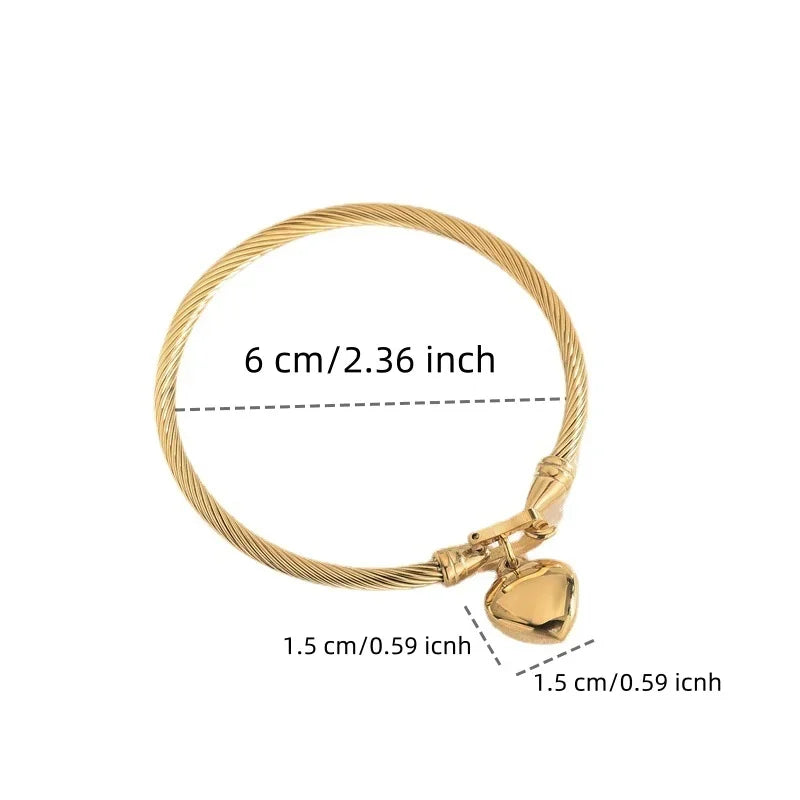 Golden Heart Luxe Bracelet – 18K Gold Plated Elegance